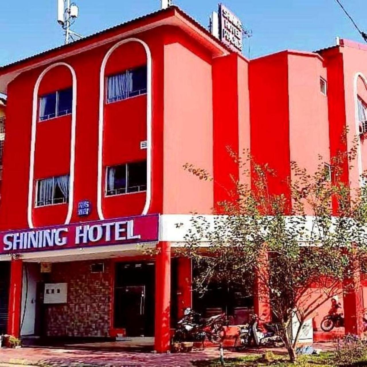 Shining Hotel Bestari Jaya Εξωτερικό φωτογραφία